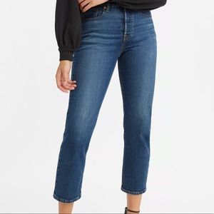Levi’s Wedgie Straight Jeans